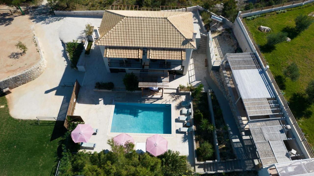 Villa Endless Blue Kalamítsi Exteriör bild
