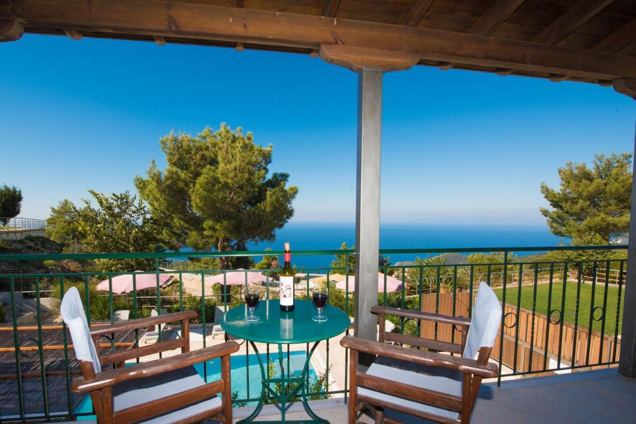 Villa Endless Blue Kalamítsi Exteriör bild